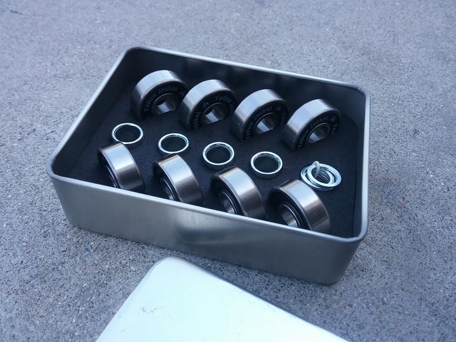 Yellow Jacket Skateboard Bearings - Image 2