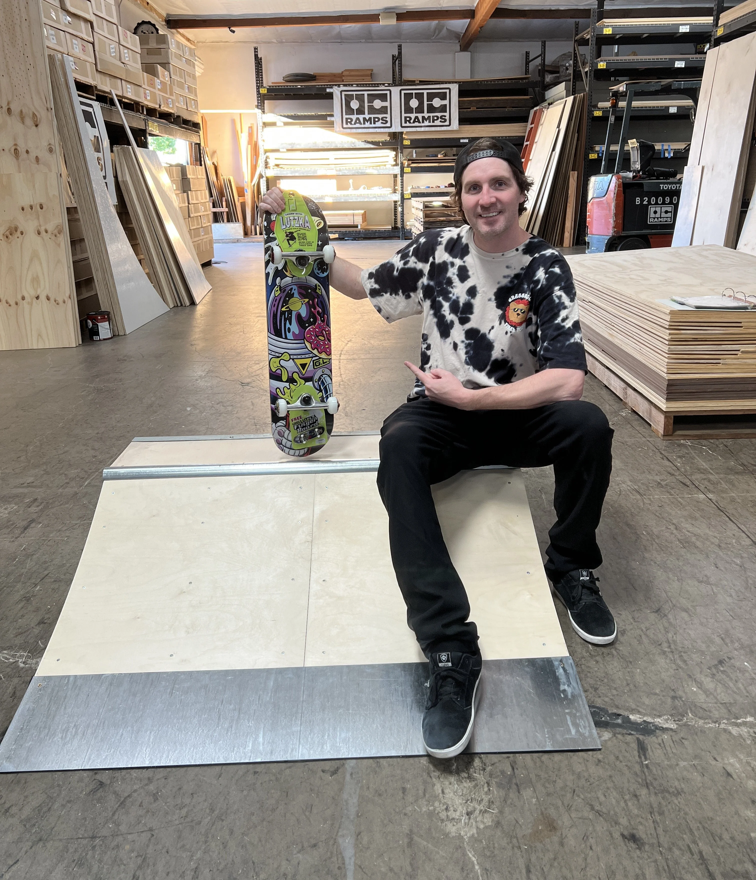 Greg Lutzka's 3 in 1 Quarter Pipe - Image 4