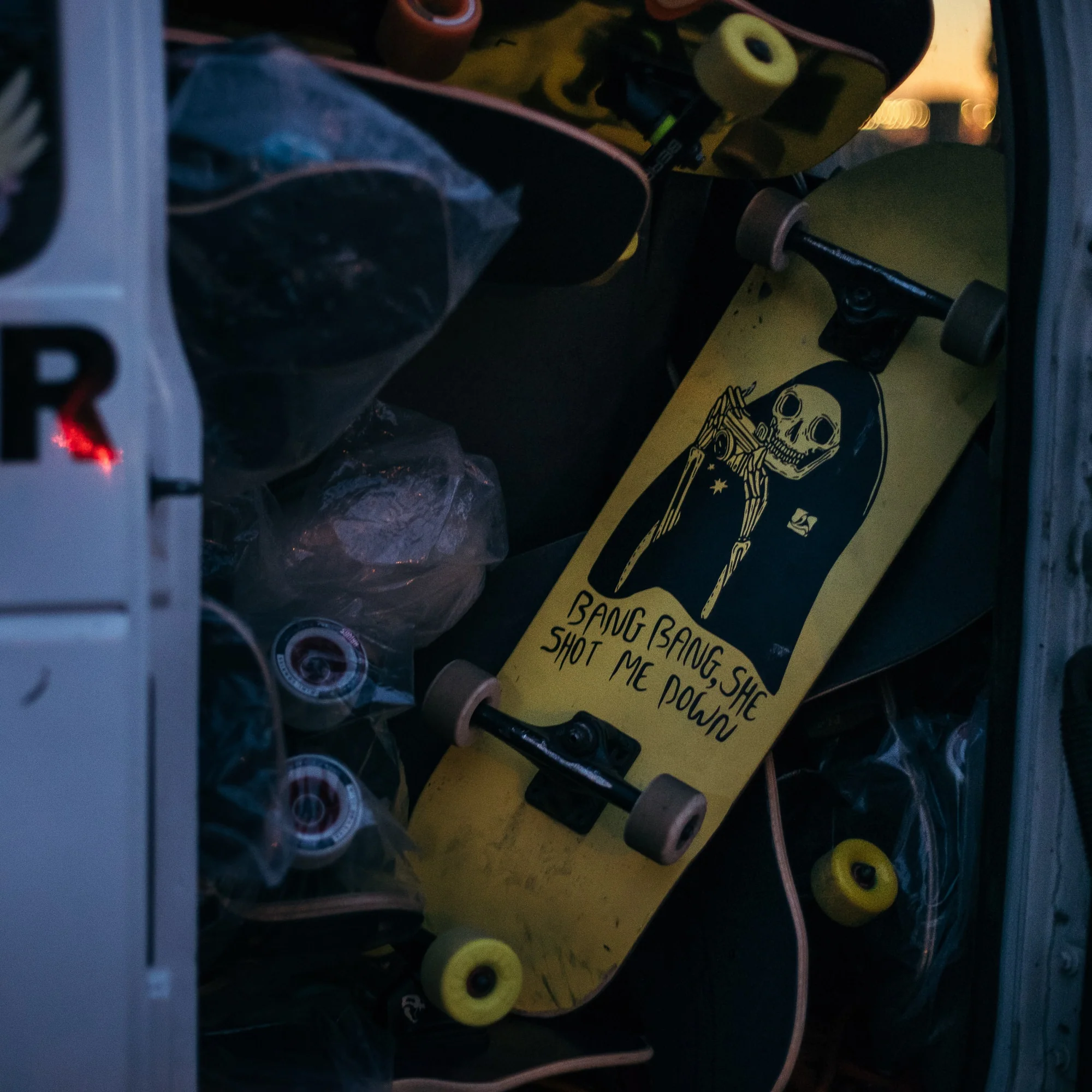 Landyachtz ATV Series Skateboard Complete, Perfecto Bang Bang - Image 4