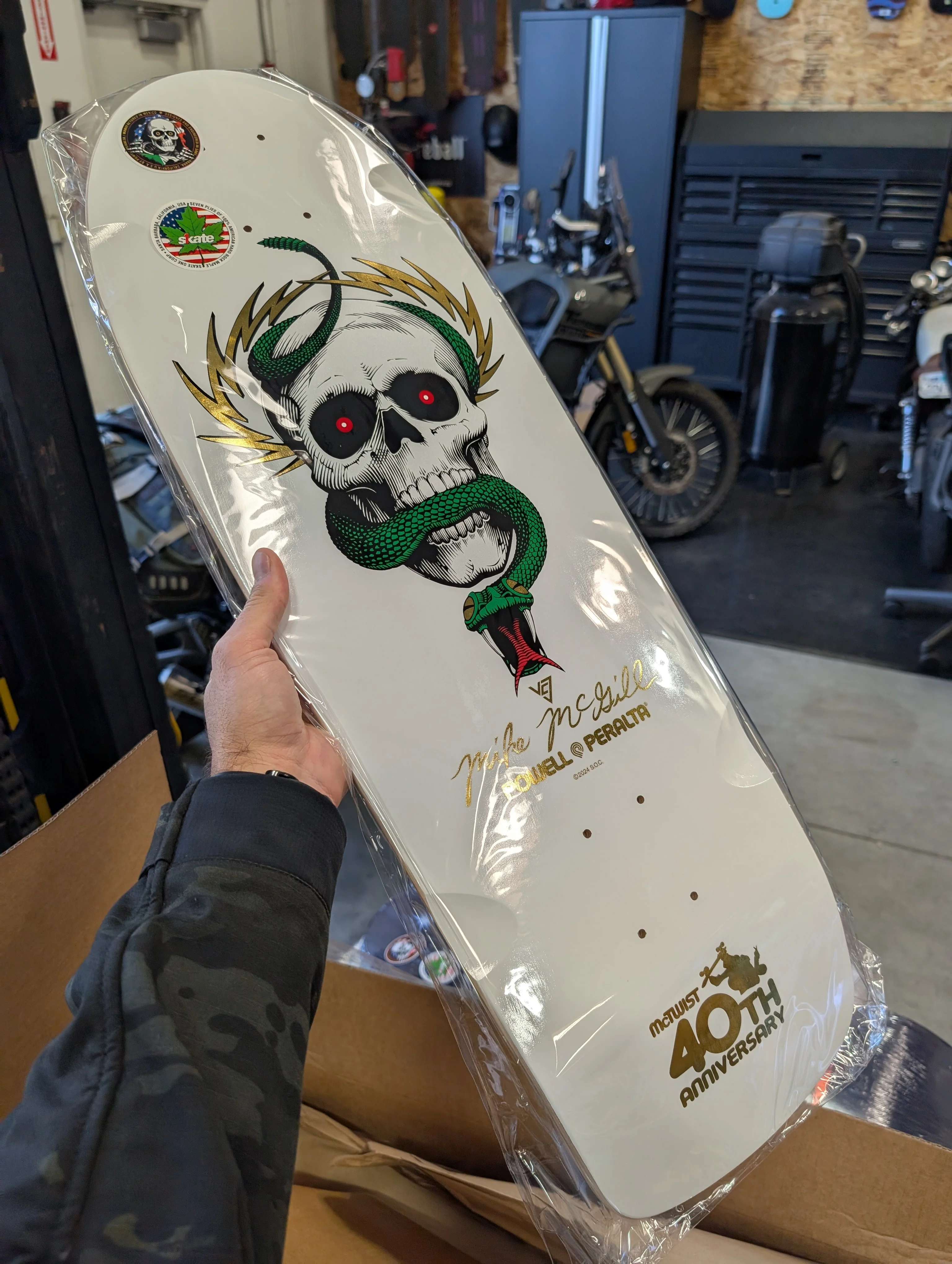Powell-Peralta McGill Skull and Snake Deck, McTwist 40th, White/Gold, 10.0" - Image 3